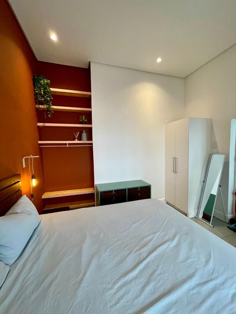 To Let 2 Bedroom Property for Rent in Woodstock Western Cape